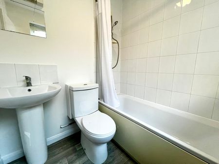2 bedroom terraced house to rent - Photo 5