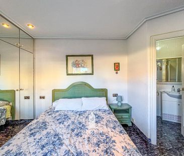 Apartamento en Arenales del sol a escasos metros de la playa - Foto 6