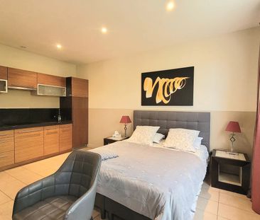 Location Appartement 1 pièce 31m² CANNES 06400 - Photo 3