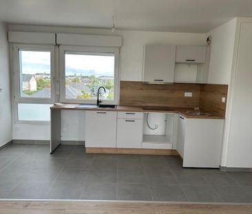 Location appartement 4 pièces 83.06 m2 à Tours - Photo 5