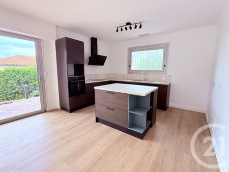 Location Maison 5 pièces 155m² BOUCAU 64340 - Photo 4