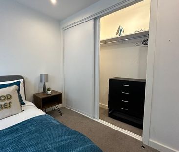 1 Bed Flat, Communication Row, B15 - Photo 6