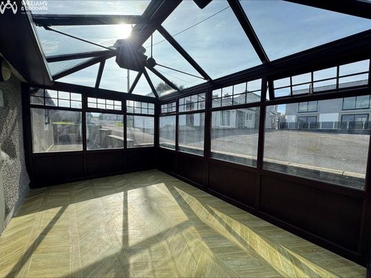 2 bedroom bungalow to rent - Photo 1