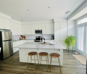For Lease - 1735 Thames Circle, Milton, Ontario - Photo 2