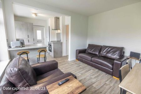 19 Pinelands Way - Photo 2