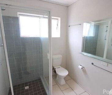 Toowong - Photo 3
