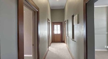 WEST END - 4 BEDROOMS - Photo 5