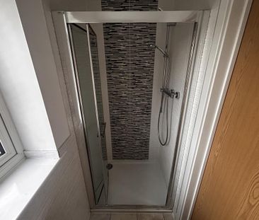 3 bedroom detached house to rent - Photo 3