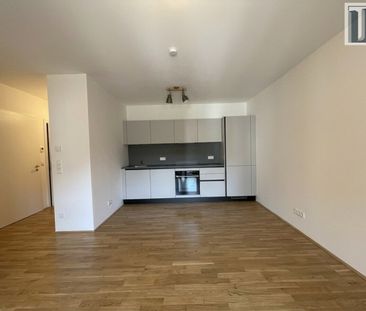 Neuwertige 1-Zi-Wohnung in Wiener Neustadt mit Loggia, Garage & Fuß... - Photo 2