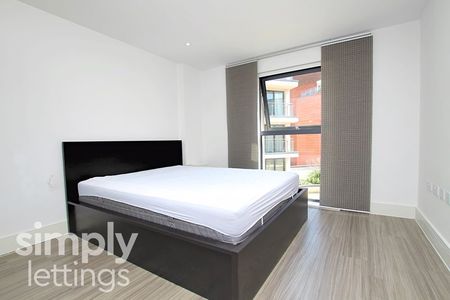 1 Bed property for rent - Photo 2