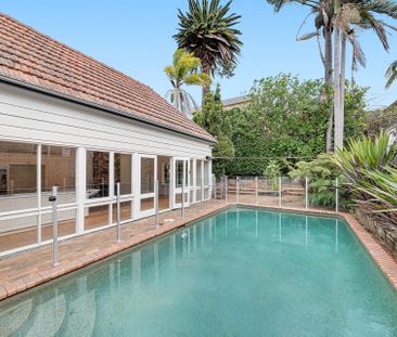 Light Filled Character Home With Pool - Photo 6