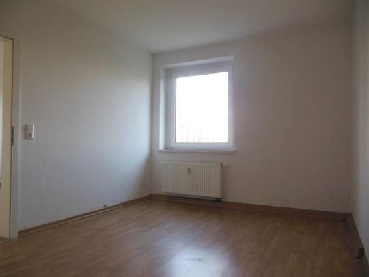 GOHLIS NORD-Ideale Singlewohnung, gute Anbindung zu DHL, Porsche, Flughafen, EBK, mögl. ruhig & grün - Photo 1