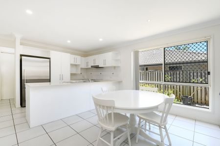 House Sized Duplex with Side Access! - Photo 4