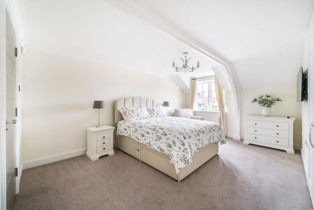 2 bedroom semi-detached house to rent - Photo 5