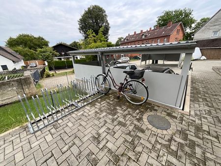 moderne 3-Zimmer-Mietwohnung mit Aufzug und Balkon in Salzgitter-Lichtenberg - Photo 5