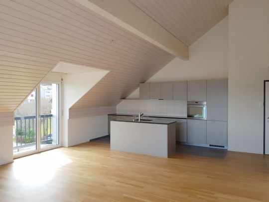 4.5 Zimmer, 123 m², 2. Stock - Foto 1