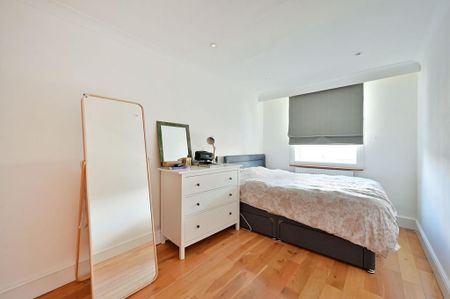 5 bedroom terraced house to rent - Photo 5