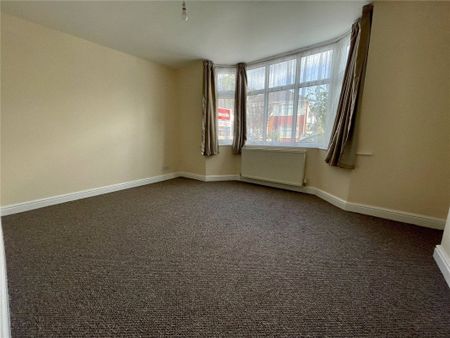 Portland Road, Bournemouth, Dorset, BH9 - Photo 5