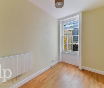 1 Bedroom Apartment, Berwick Street W1F - Photo 5