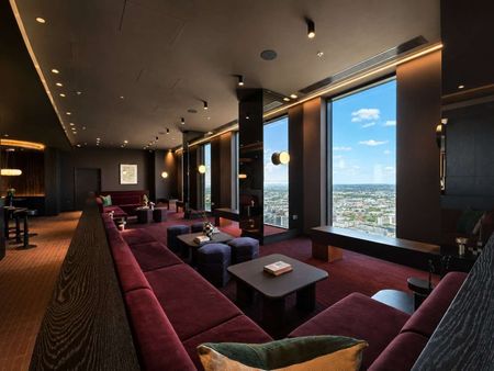 AVAILABLE NOW | 4 WEEKS RENT CREDIT AVAILABLE | BRAND NEW APARTMENTS | PET FRIENDLY | 24-HOUR CONCIERGE | LUXURY AMENITIES | VIEW NOW! - Photo 4