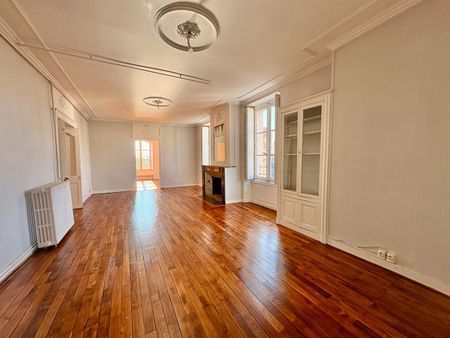 A LOUER - APPARTEMENT FAMILIAL T6 D'EXCEPTION DE 204M² ENTRE GARE ET MUSEE DES ARTS - Photo 4