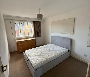 2 Bed Flat, Century House, SE8 - Photo 5