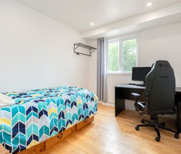 Maison de plain-pied - 6195 Av. Baffin - Photo 3