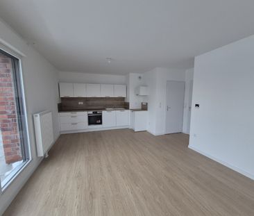 Location Appartement 3 pièces 62m² WATTIGNIES 59139 - Photo 2