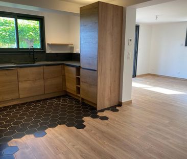 Location Appartement 4 pièces 85m² UCEL 07200 - Photo 6