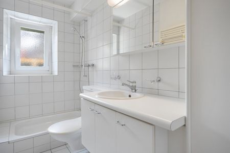 "Wohnen an zentraler Lage in Burgdorf!" - Photo 4