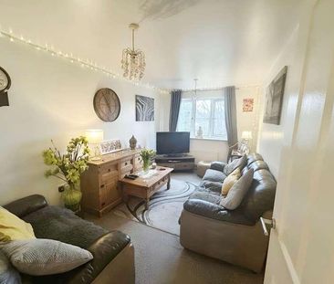 Skylark Road, North Cornelly, Bridgend, CF33 - Photo 1