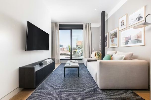 Calle de Colomer, Madrid, Community of Madrid 28028 - Foto 1