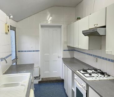 3 Bed Terraced House, Spencer Road, LU3 - Photo 5