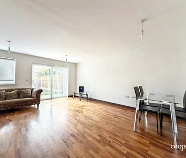 3 bedroom house - terraced - Photo 2