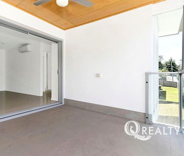 Complex of Only 7 - Excellent Location! - Photo 6