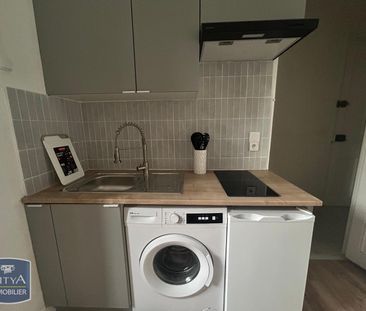 Location Appartement 1 pièce 21m² ST ETIENNE 42000 - Photo 2