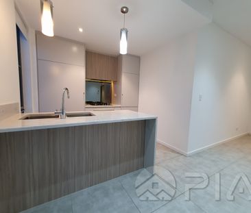 Luxury spacious two bedrooms apartment! Great location! Lovely spac... - Photo 2