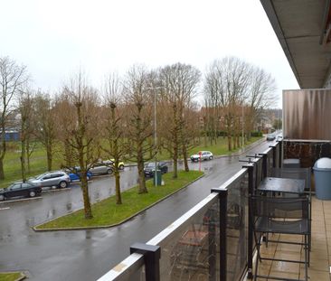 Charmant 2 slaapkamer appartement in hartje Gullegem - Photo 2