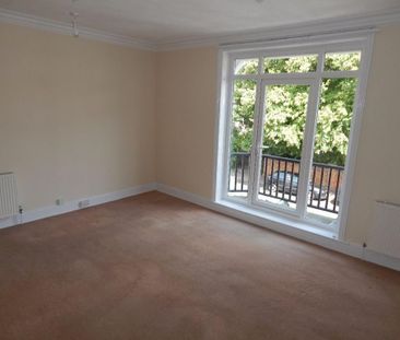 4 bedroom maisonette to rent - Photo 1