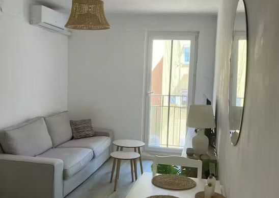 Carrer de Wagner, Santa Coloma de Gramanet, Catalonia 08923