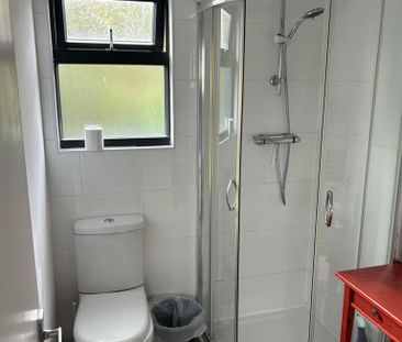 8 bedroom flat to rent - Photo 5