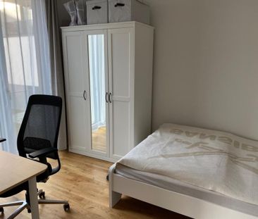 Schöne 2-Zimmer-Wohnung für Studenten oder Pärchen - Photo 3