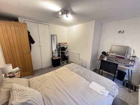 £150 pppw Mansfield Road, First Floor, NG7, Property for rent - Photo 2