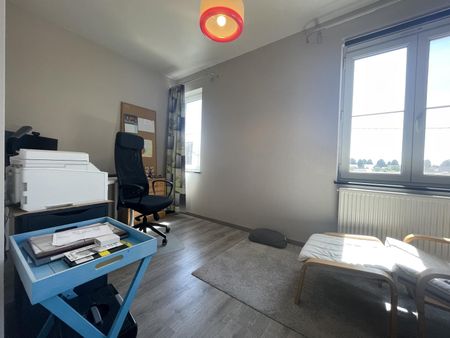 Gezinswoning 4 slaapkamers met tuin en garage - Photo 4