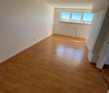 Lichtdurchflutete, ruhige Wohnung mit Wintergarten - Photo 3