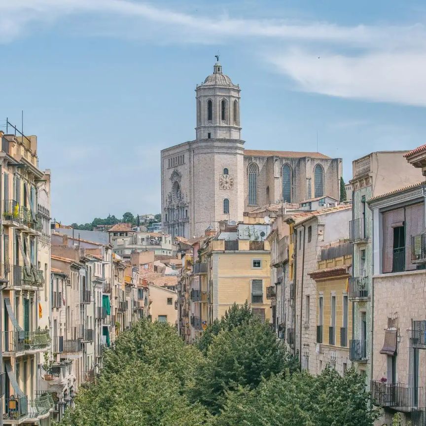 Girona - Photo 1