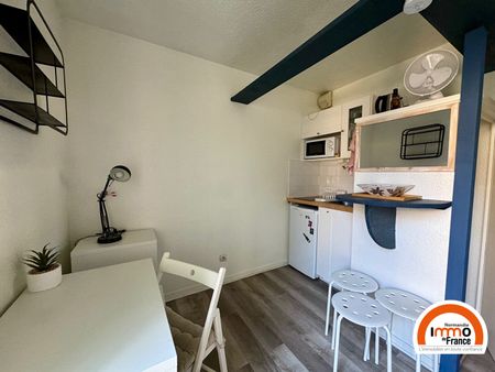 Location Appartement 1 pièce 20m² - Photo 3