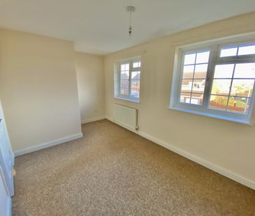 3 bed house to rent in Bramblewood Road, Weston-Super-Mare, BS22 - Photo 2
