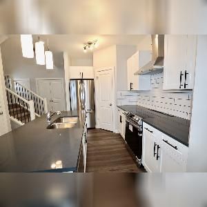 3 Bed 2.5 Bath Dbl Garage For Rent SW Orchards Edmonton - Photo 1