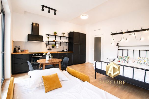 Pronájem bytu 1+kk a garsoniéry 34 m², U Lihovaru, Praha - Photo 1